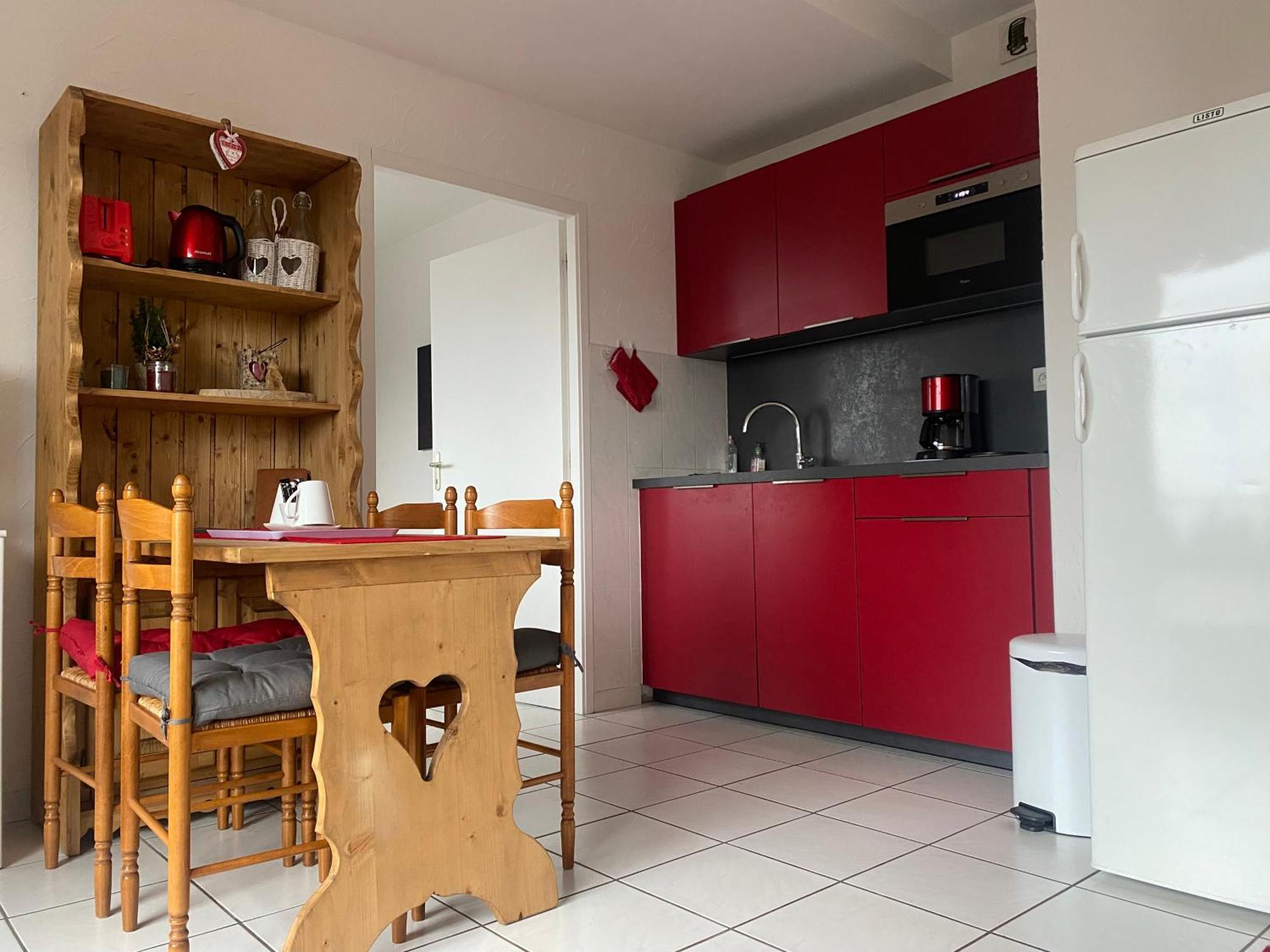 Appartement Sur Les Hauteurs De ジェラールメ エクステリア 写真
