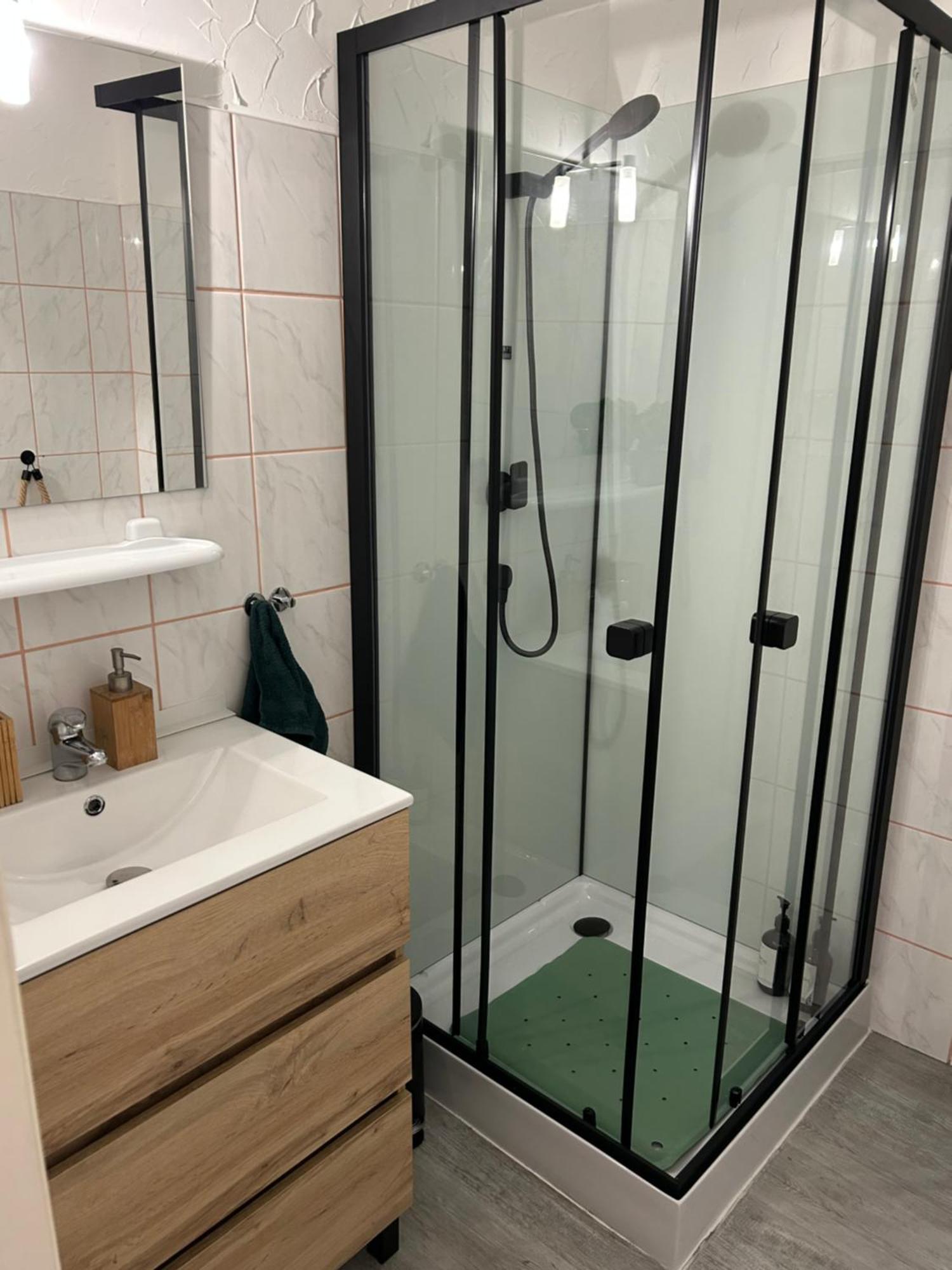 Appartement Sur Les Hauteurs De ジェラールメ エクステリア 写真